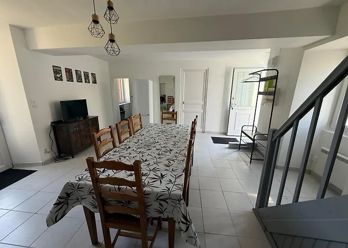 La Maladrie Semesterbostad *